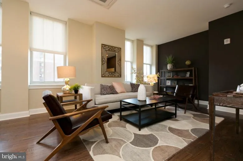 301 CHARLES STREET #2BR Baltimore, MD 21201