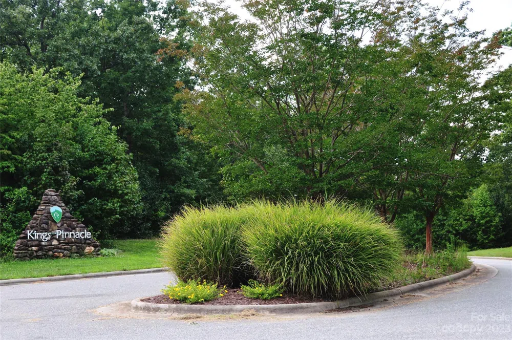 5143 Kings Pinnacle Drive Kings Mountain, NC 28086