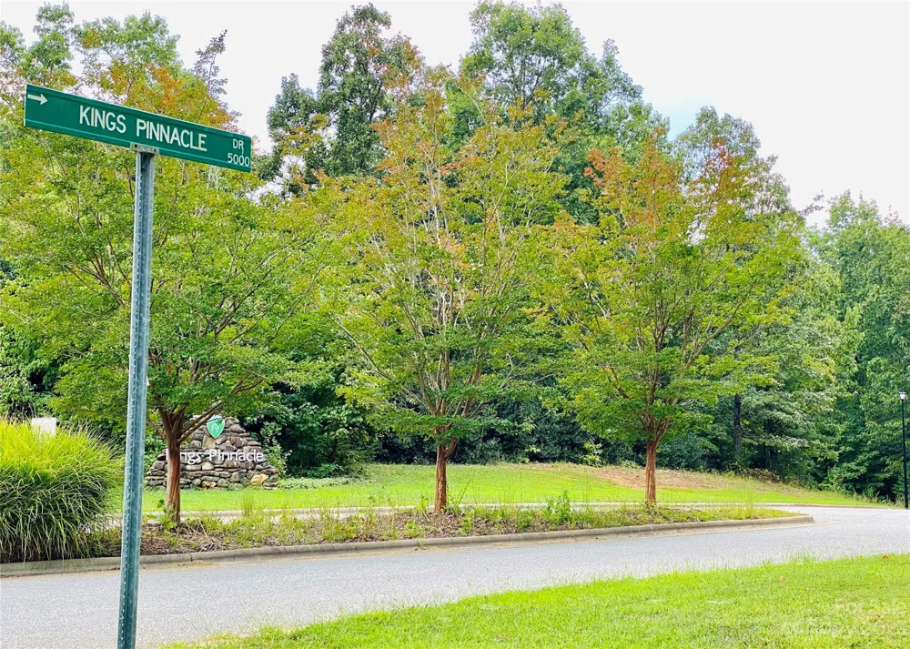 5143 Kings Pinnacle Drive Kings Mountain, NC 28086