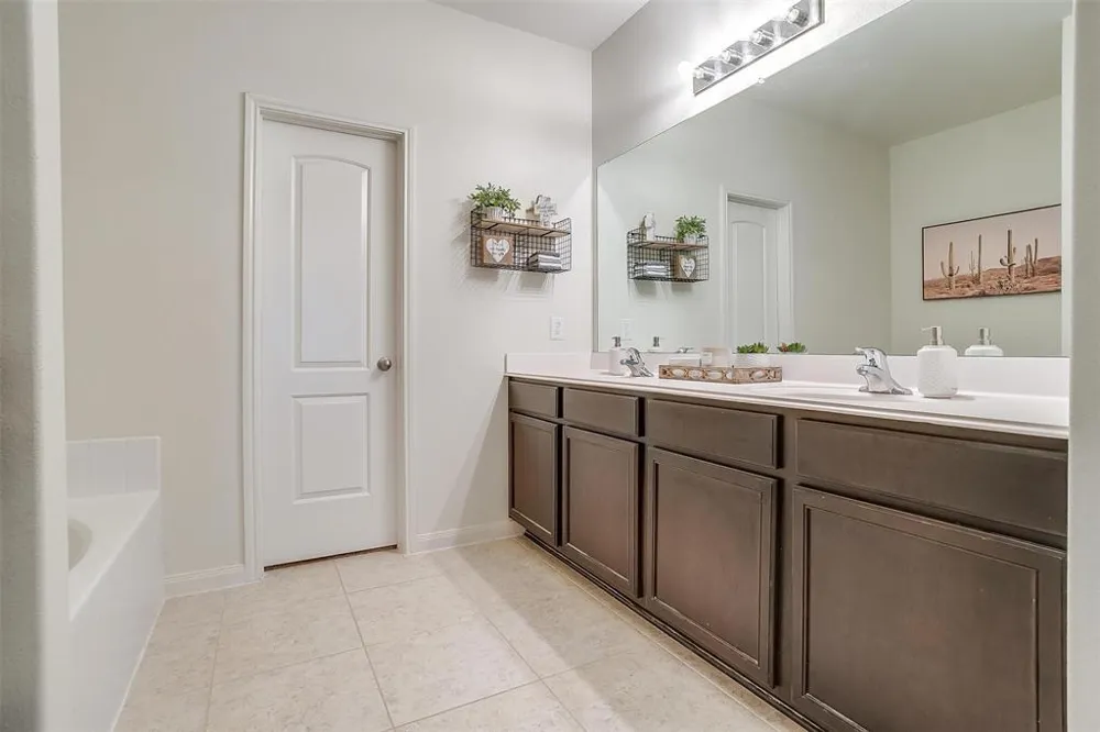 191 Presidents Way Venus, TX 76084
