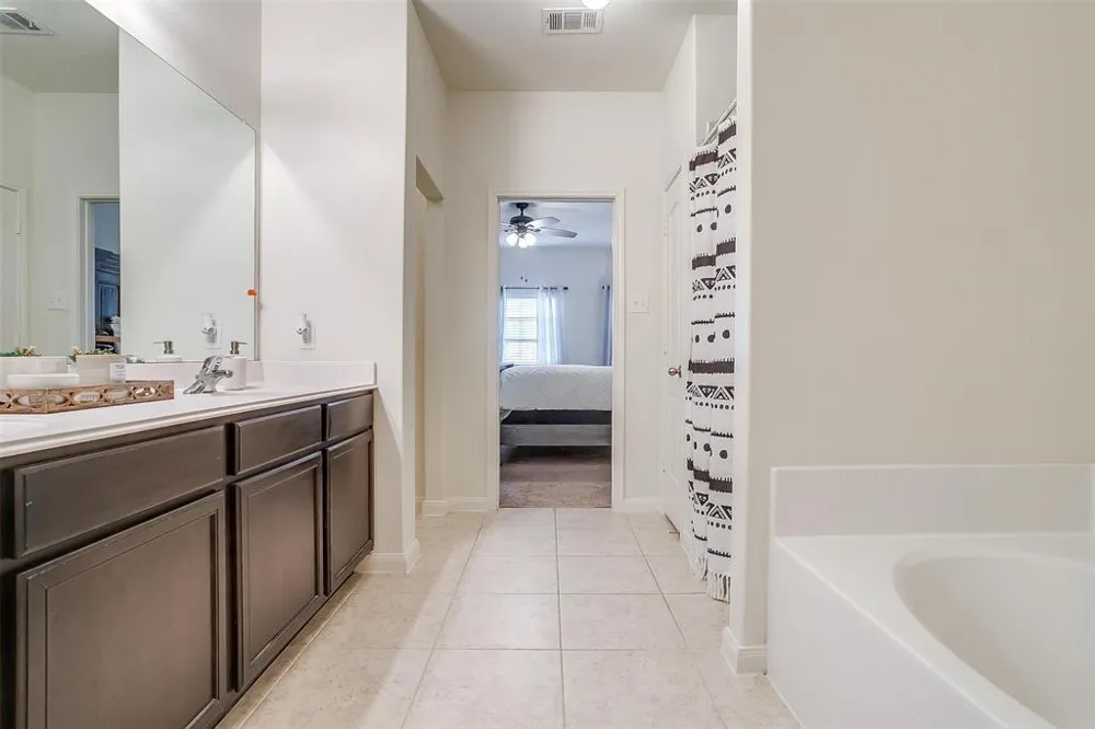 191 Presidents Way Venus, TX 76084