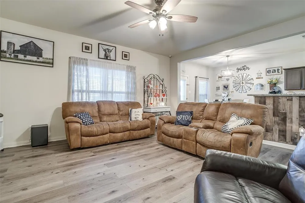 191 Presidents Way Venus, TX 76084