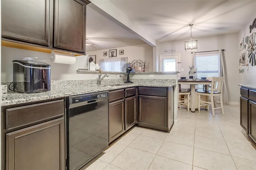 191 Presidents Way Venus, TX 76084