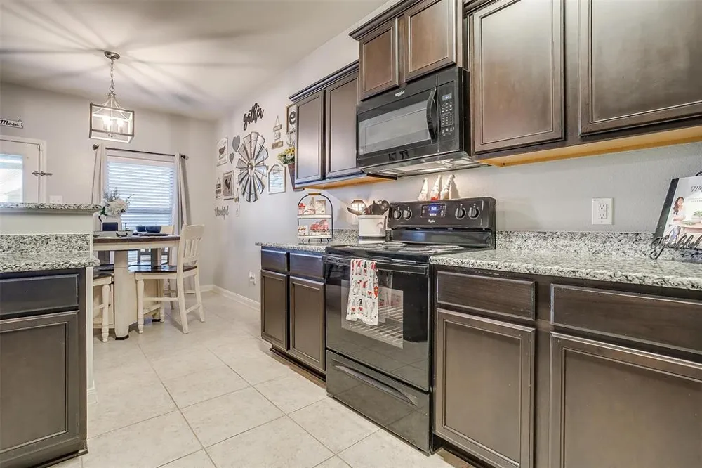 191 Presidents Way Venus, TX 76084