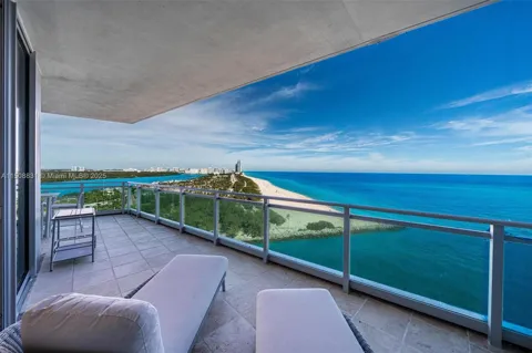 10295 E Collins Ave #1509