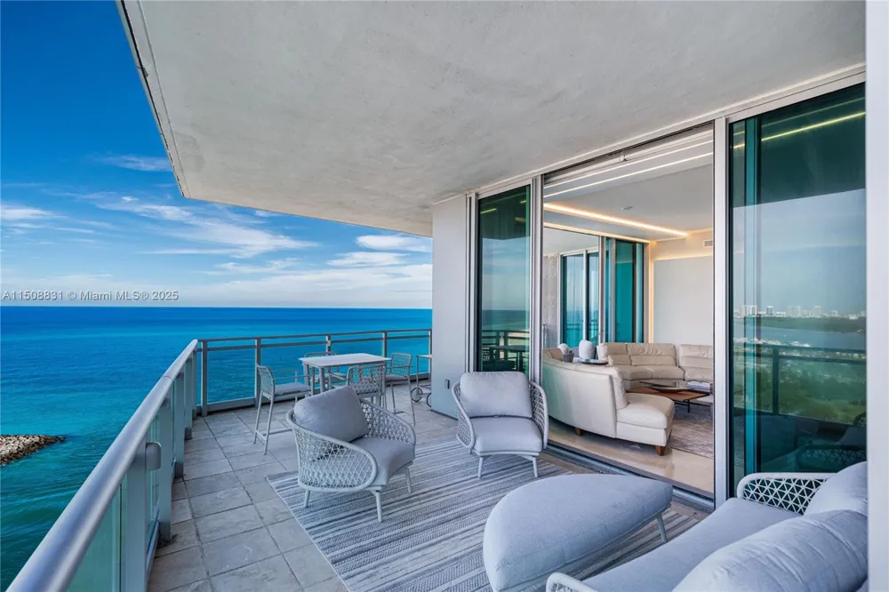 10295 E Collins Ave #1509 Bal Harbour, FL 33154