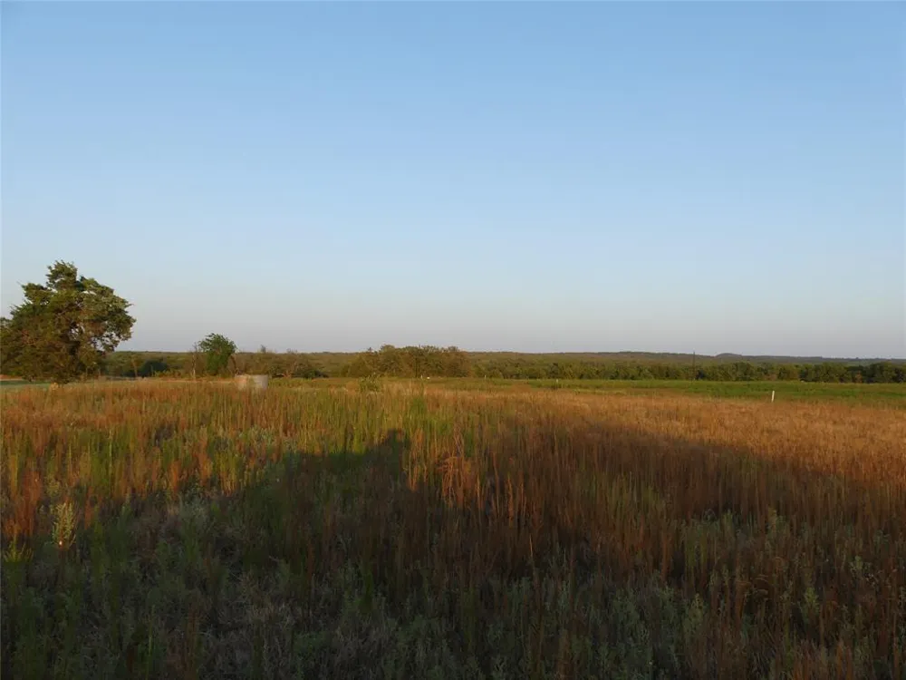 251 Pondview Lane Nocona, TX 76255