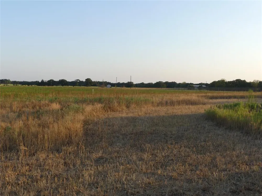 251 Pondview Lane Nocona, TX 76255
