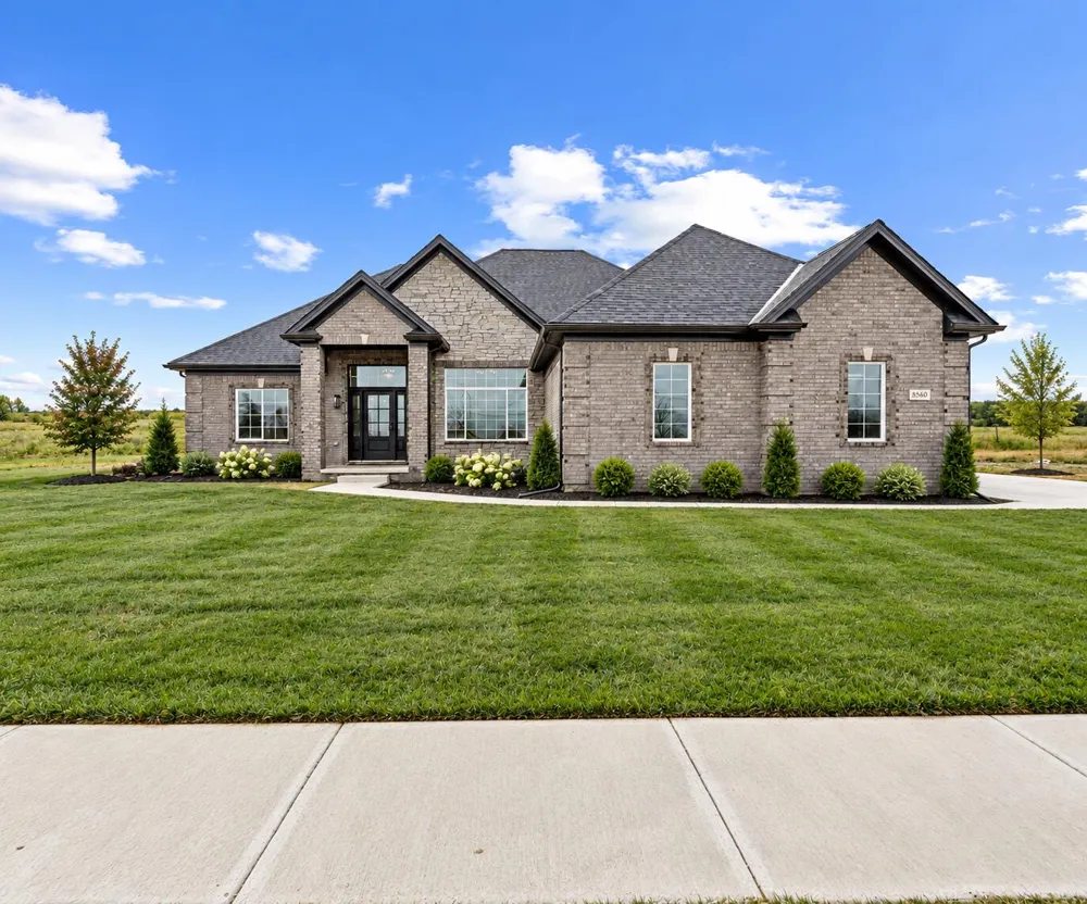 8139 Hunters Ridge Drive Berlin Charter Township, MI 48166