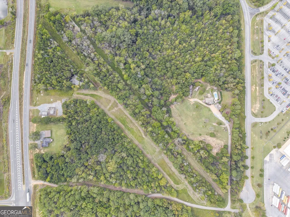 33 +/- ACRES Adairsville Rd Hwy 140 Adairsville, GA 30103