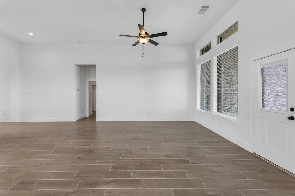 2904 Lago Costa Drive Texas City, TX 77568