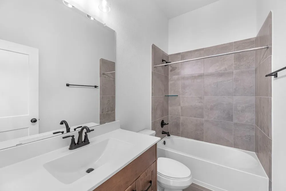 2904 Lago Costa Drive Texas City, TX 77568