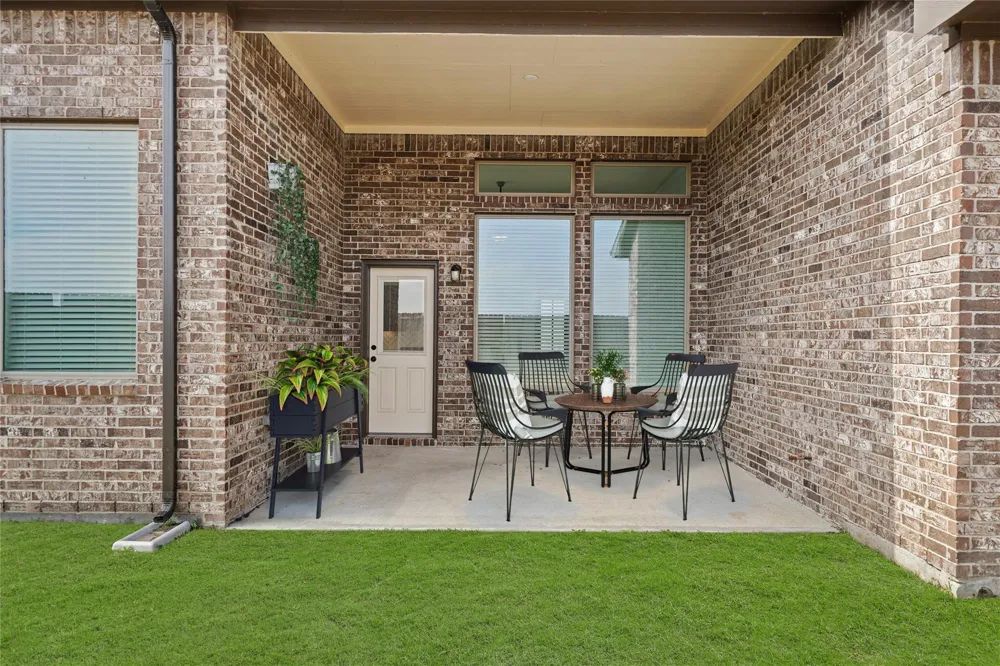 2904 Lago Costa Drive Texas City, TX 77568