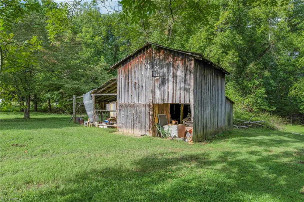 737 Joyce Circle High Point, NC 27265