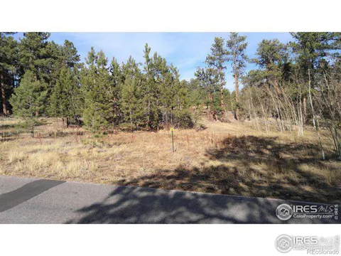 2 Fox Acres Drive W