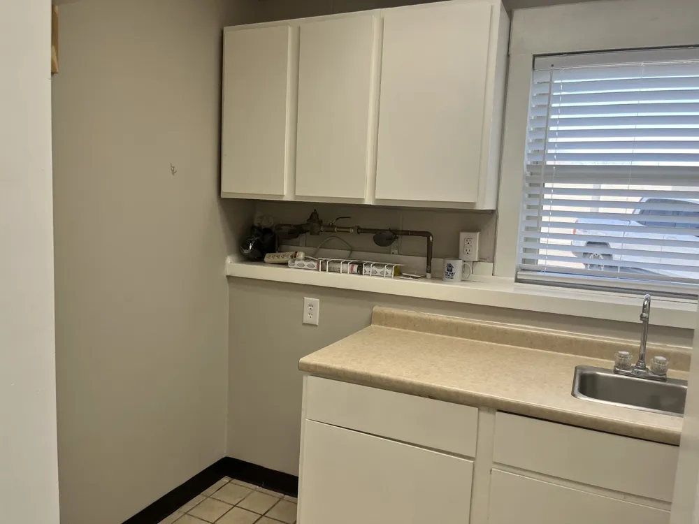 800 Hatcher Ln #A Columbia, TN 38401