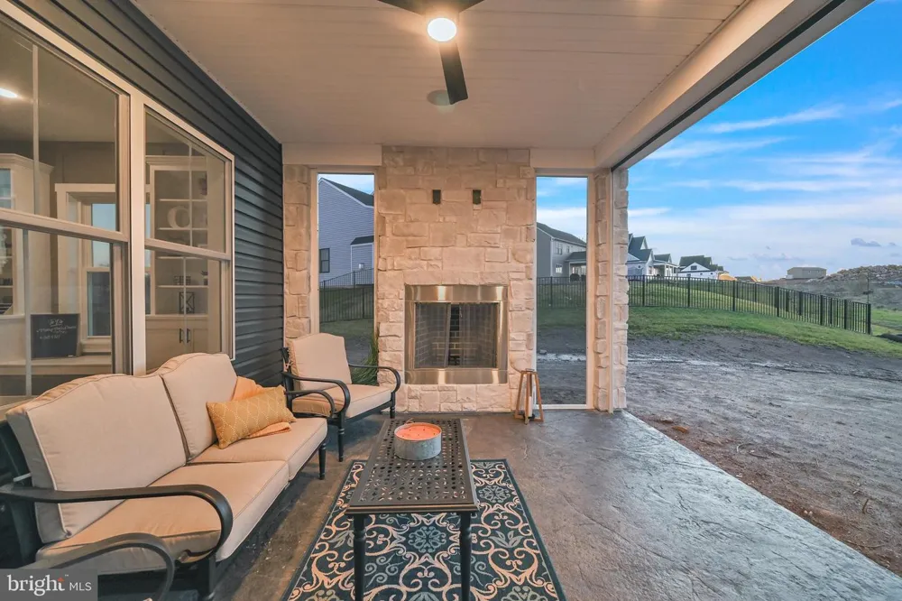705 OXFORD DRIVE #39 - MODEL HOME York, PA 17406