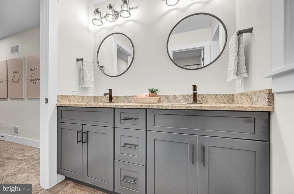 705 OXFORD DRIVE #39 - MODEL HOME York, PA 17406