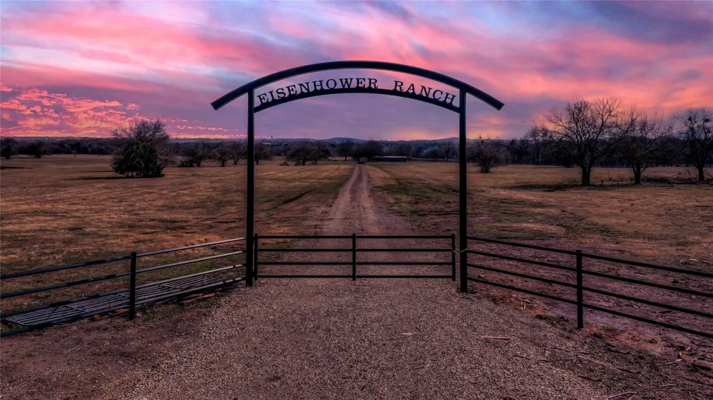 Eisenhower Road Denison, TX 75020