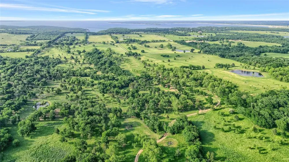 Eisenhower Road Denison, TX 75020