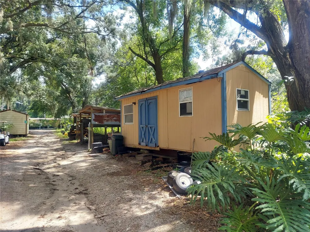 453 W DR MARTIN LUTHER KING JR BOULEVARD Seffner, FL 33584