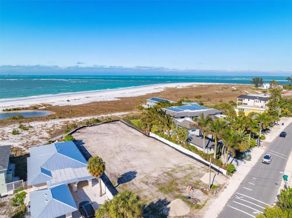 769 SHORE DRIVE Anna Maria, FL 34216