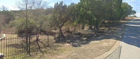 17511 Northlake Hills Drive