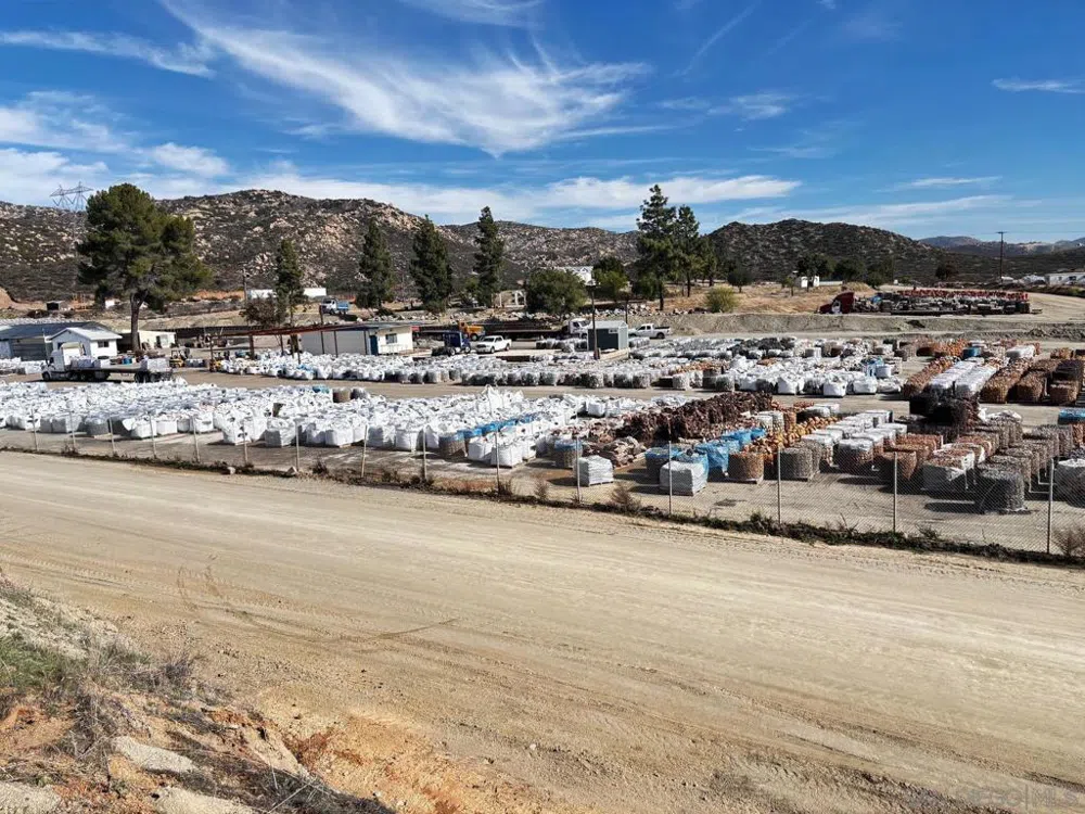 627 Emery Rd. Tecate, CA 91980