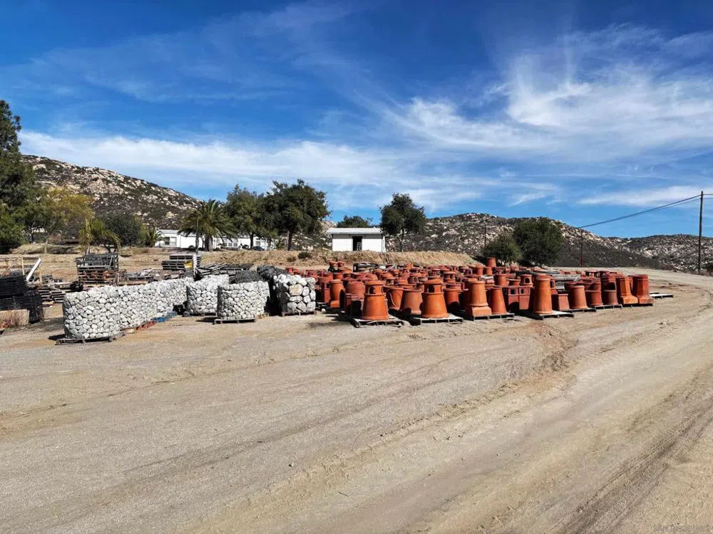 627 Emery Rd. Tecate, CA 91980
