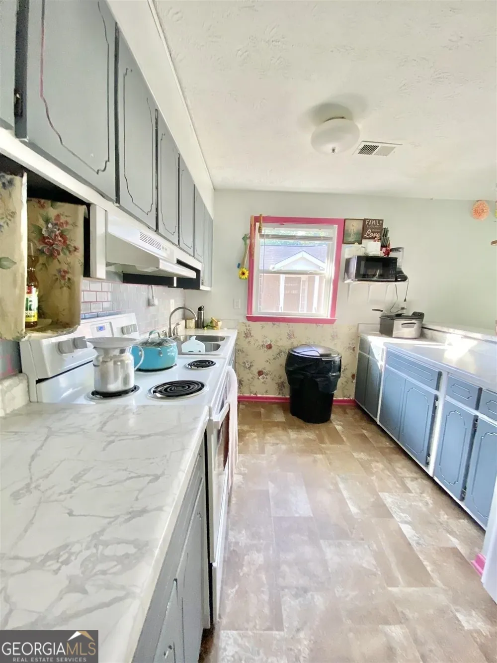 1238 Mill ST Gainesville, GA 30501