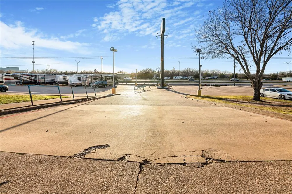 2701 S Burleson Boulevard Burleson, TX 76028