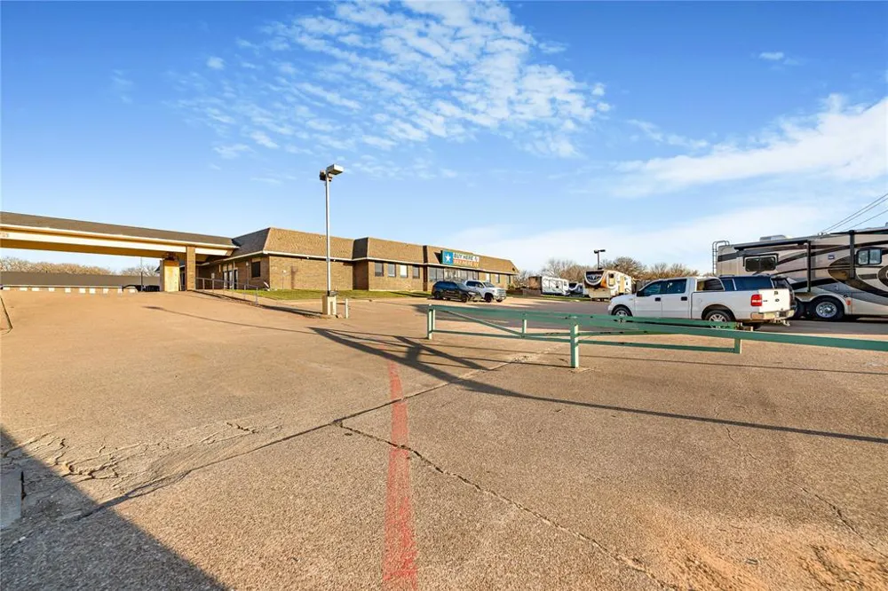 2701 S Burleson Boulevard Burleson, TX 76028