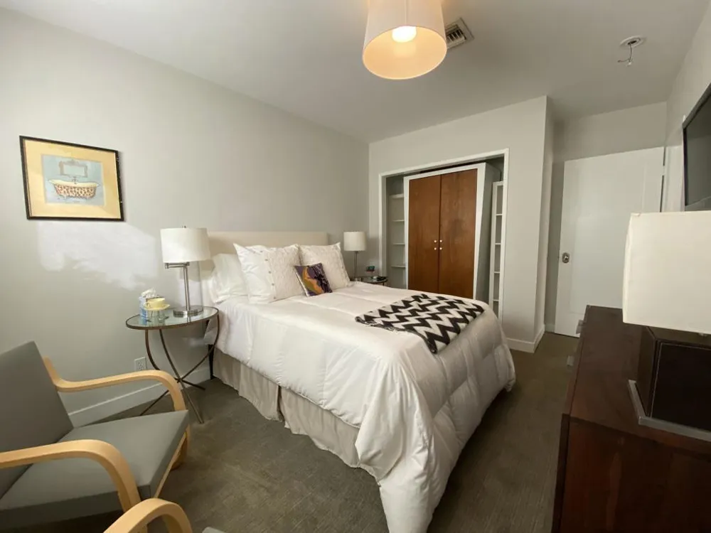 5623 Beck Avenue North Hollywood, CA 91601