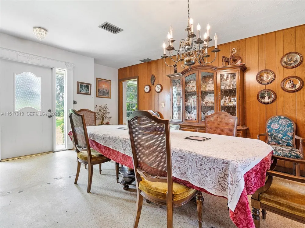 5901 SW 160th Ave Southwest Ranches, FL 33331