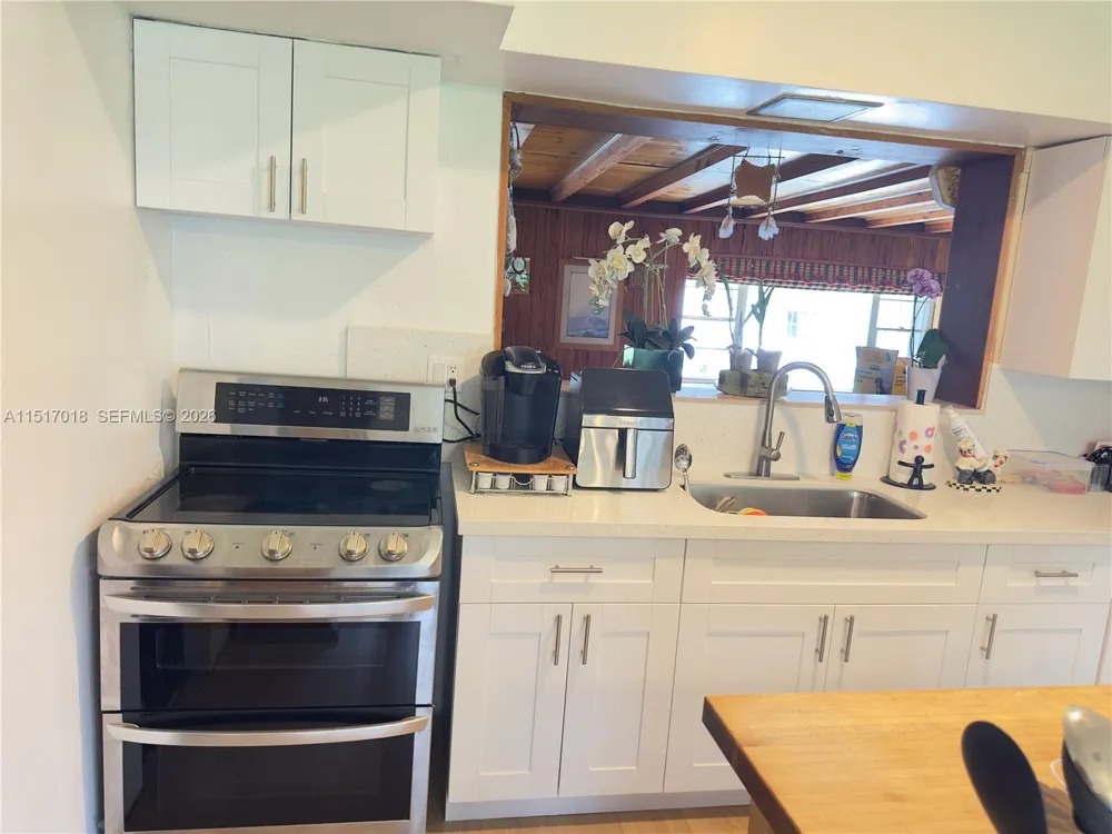 5901 SW 160th Ave Southwest Ranches, FL 33331