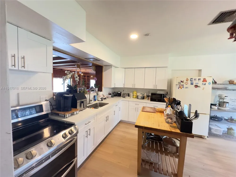 5901 SW 160th Ave Southwest Ranches, FL 33331