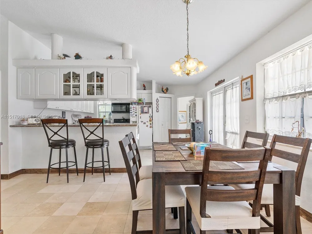 5901 SW 160th Ave Southwest Ranches, FL 33331
