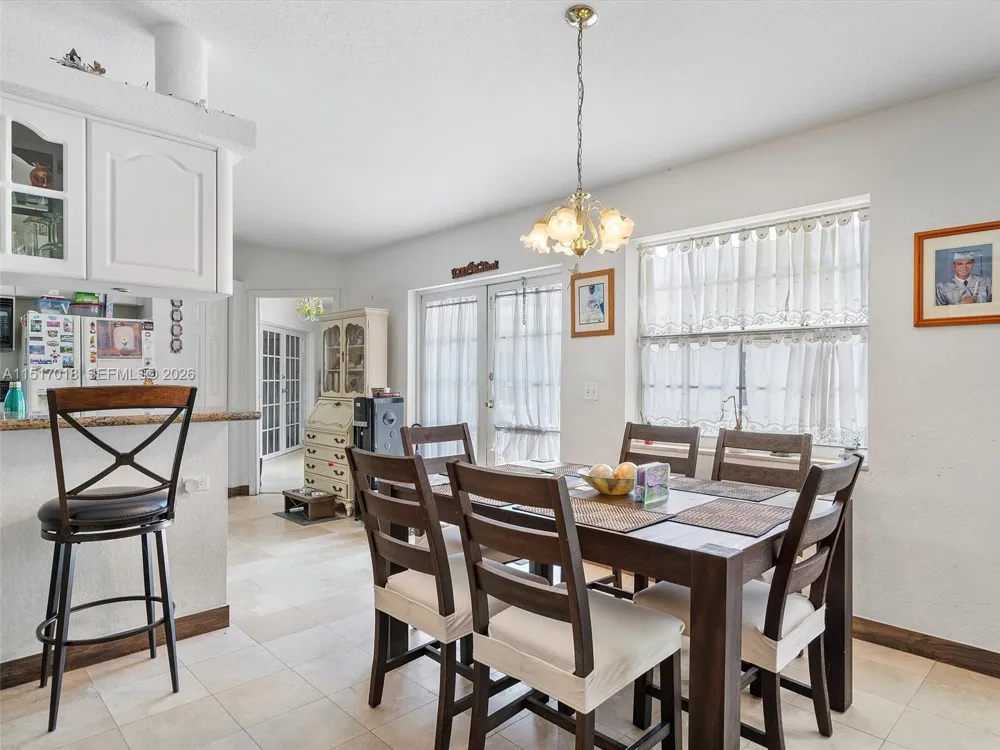 5901 SW 160th Ave Southwest Ranches, FL 33331