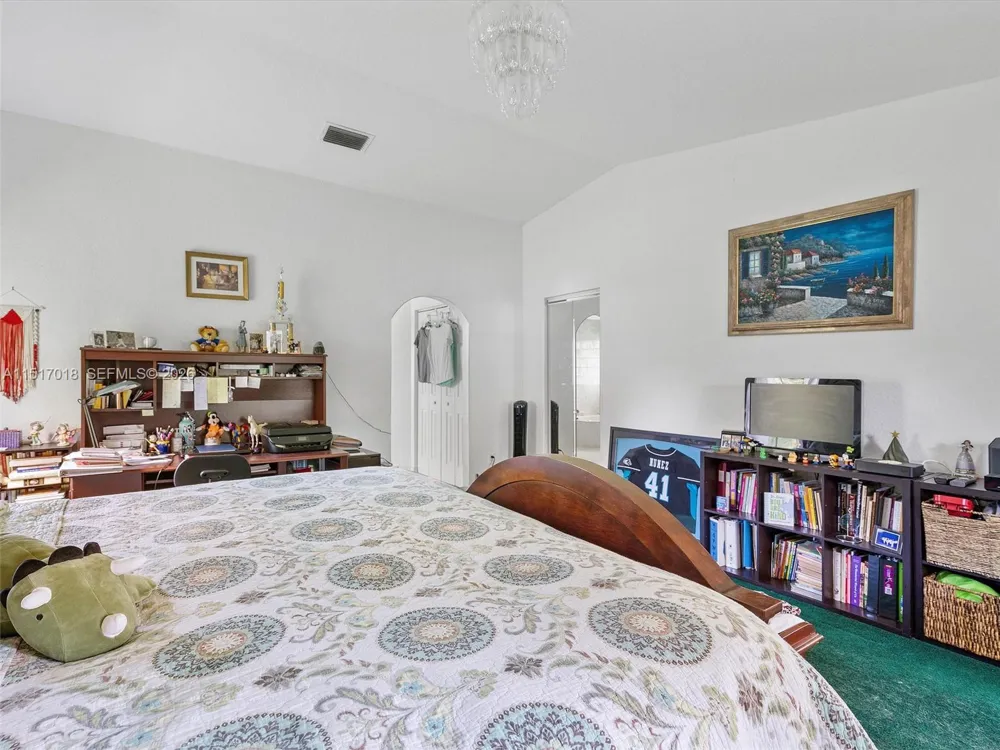 5901 SW 160th Ave Southwest Ranches, FL 33331