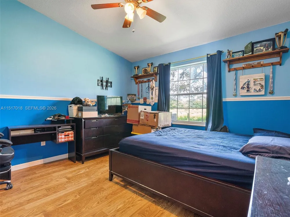 5901 SW 160th Ave Southwest Ranches, FL 33331