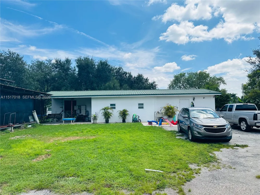 5901 SW 160th Ave Southwest Ranches, FL 33331