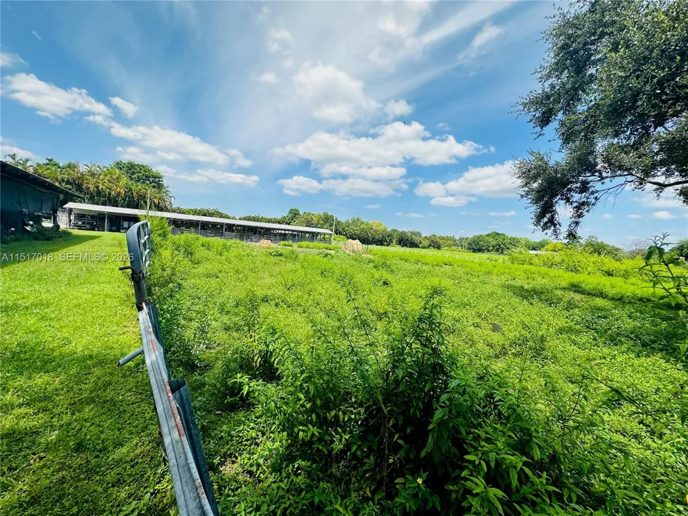 5901 SW 160th Ave Southwest Ranches, FL 33331