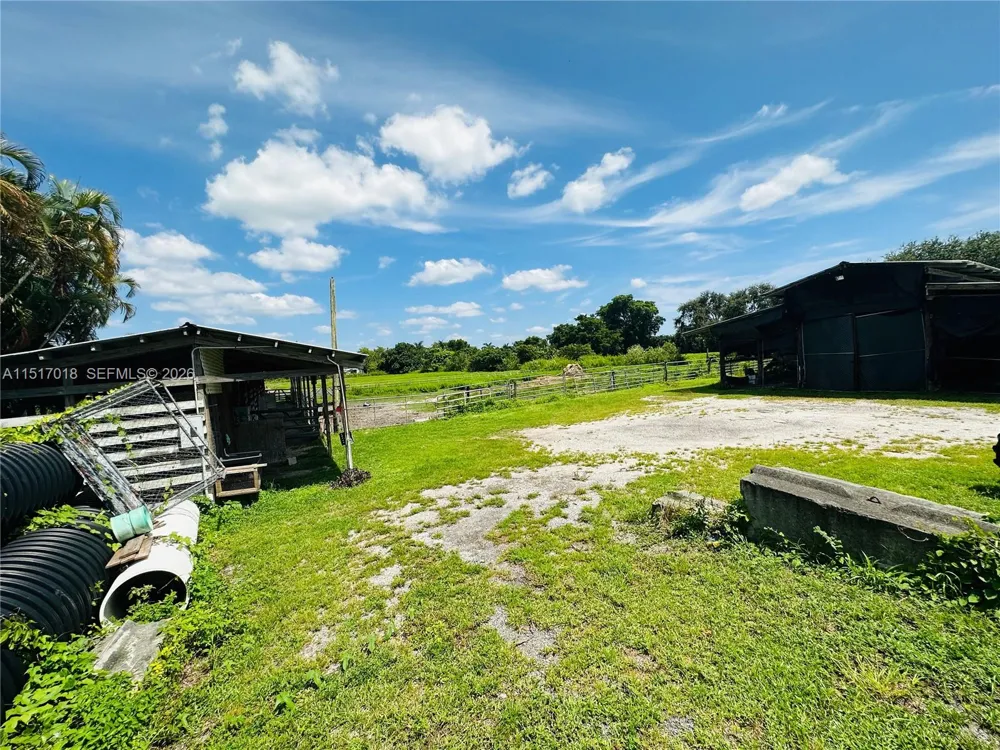 5901 SW 160th Ave Southwest Ranches, FL 33331
