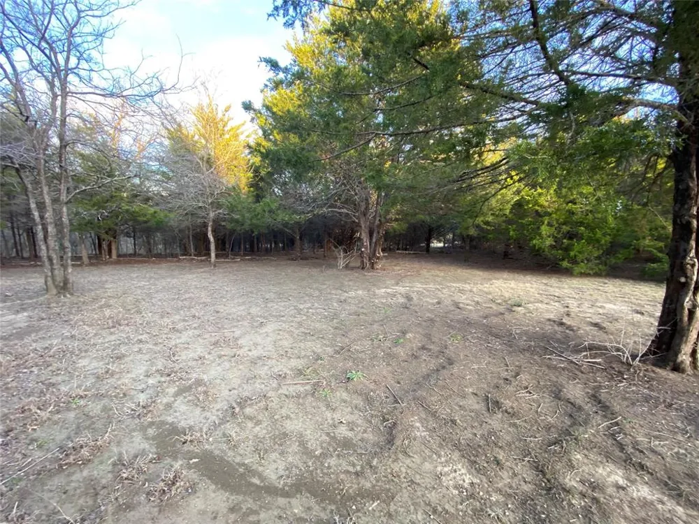 1755 Private Road 5312 McKinney, TX 75071