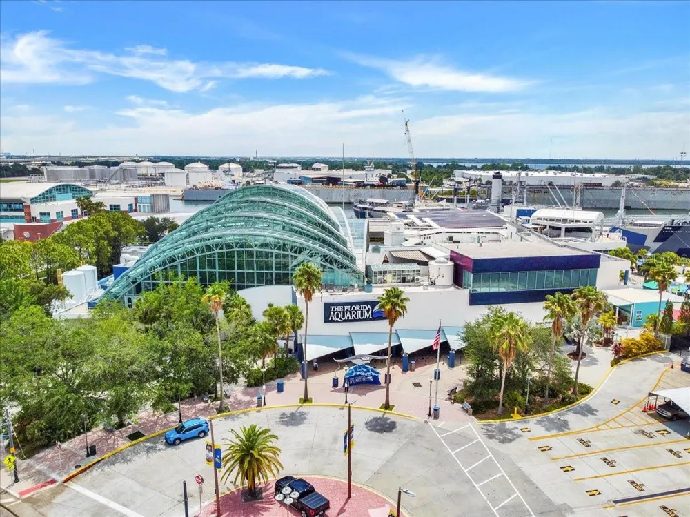 1823 E 5TH AVENUE Tampa, FL 33605