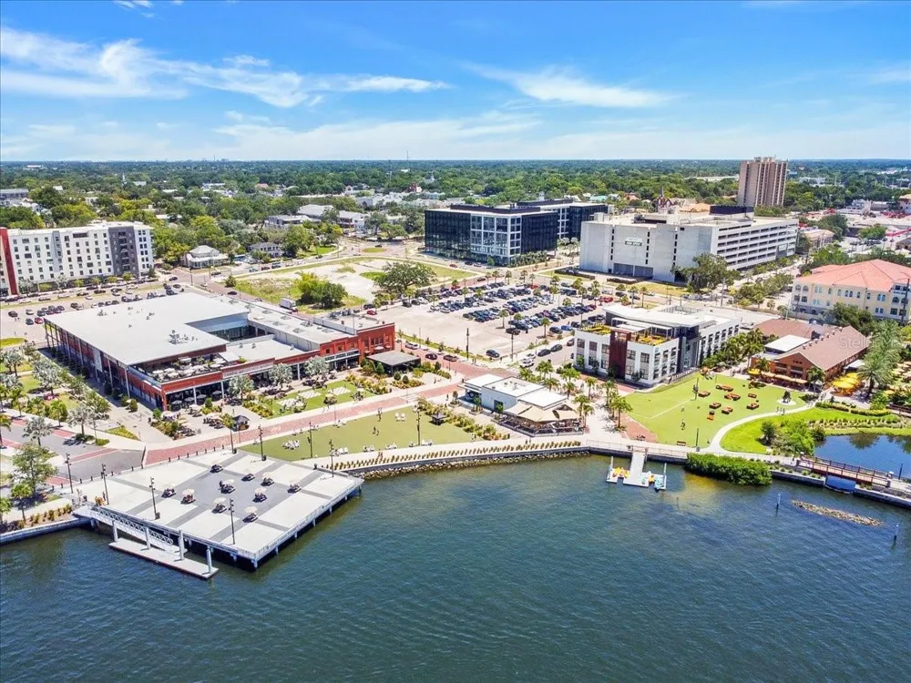 1821 E 5TH AVENUE Tampa, FL 33605