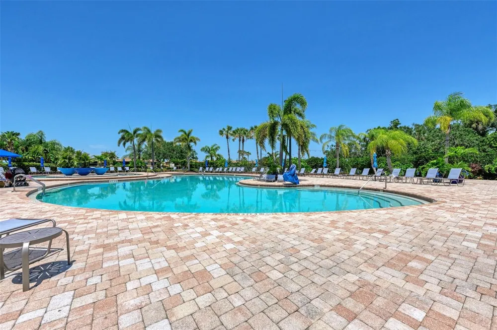 7225 RIVER HAMMOCK DRIVE #202 Bradenton, FL 34212