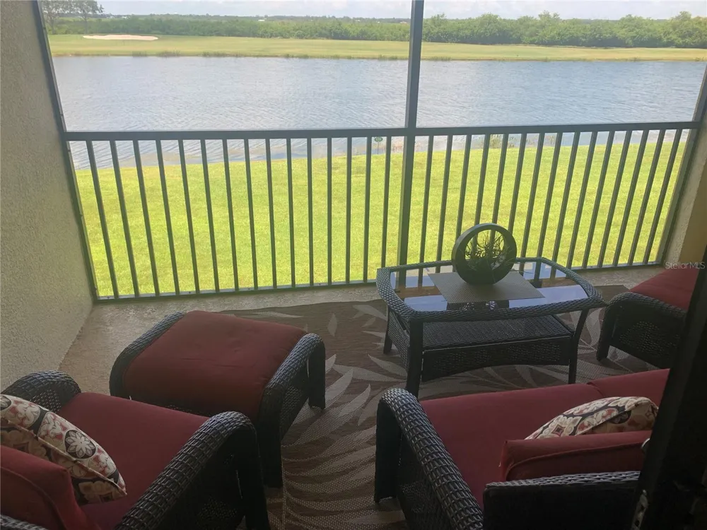 7225 RIVER HAMMOCK DRIVE #202 Bradenton, FL 34212