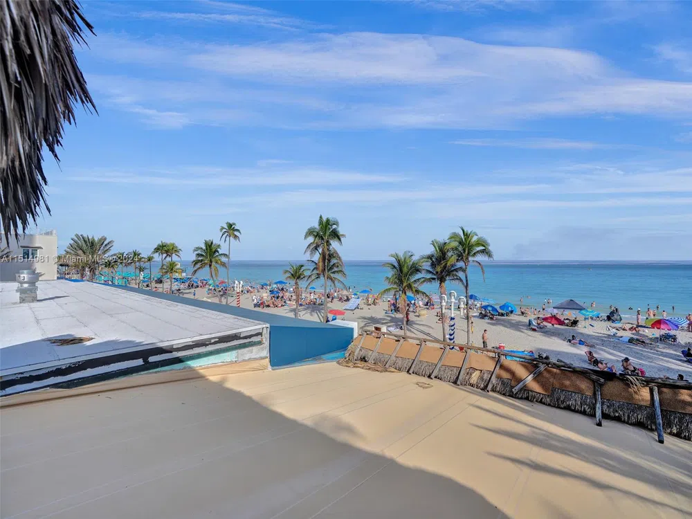 900 Surf Rd #2 Hollywood, FL 33019