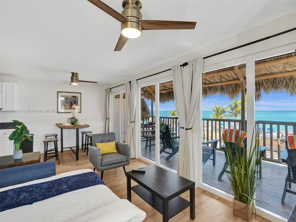900 Surf Rd #2 Hollywood, FL 33019